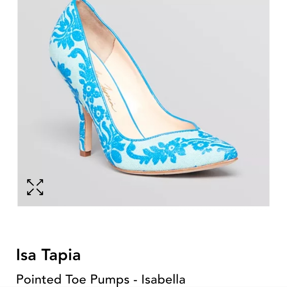 ‼️ISO‼️ISA TAPIA Isabella Floral heels